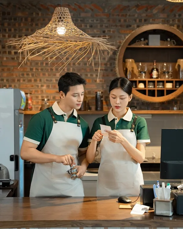 Tạp dề quán cafe phong cách Hàn Quốc